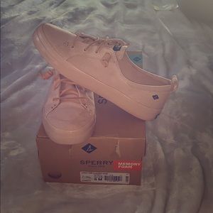 Women’s Rose Sperrys